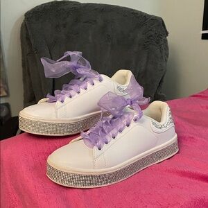 Women's White Sneakers with Purple Ribbon Laces